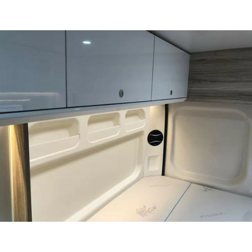 Panneau habillage de paroi intérieure - CÔTE CHAMBRE - EFFET CUIR - AVEC RANGEMENT -Ducato, Boxer, Citroën - DROIT - MASIS Panneau habillage de paroi intérieure - CÔTE CHAMBRE - EFFET CUIR - AVEC RANGEMENT -Ducato, Boxer, Citroën - DROIT - MASIS